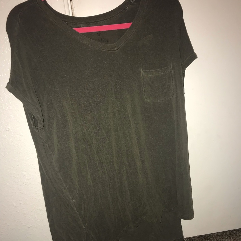 Medium AE shirt